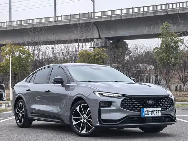 Ford Mondeo 2022