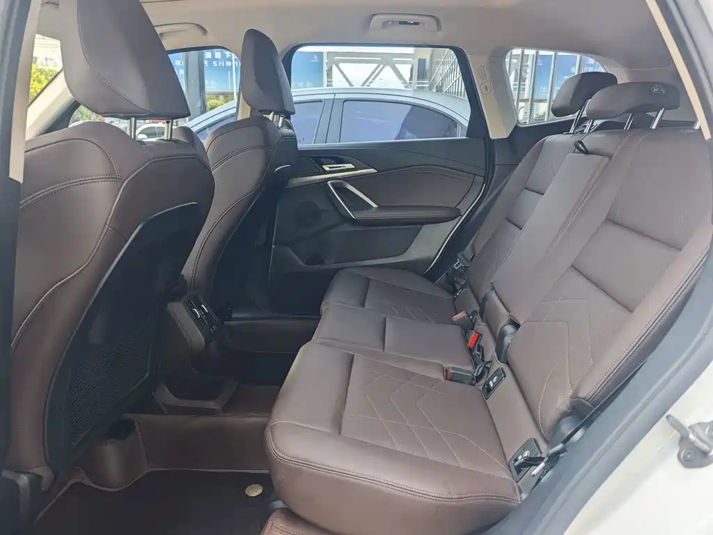 BMW X1 2024 — фото 14
