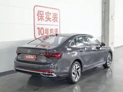 Volkswagen Sagitar 2022