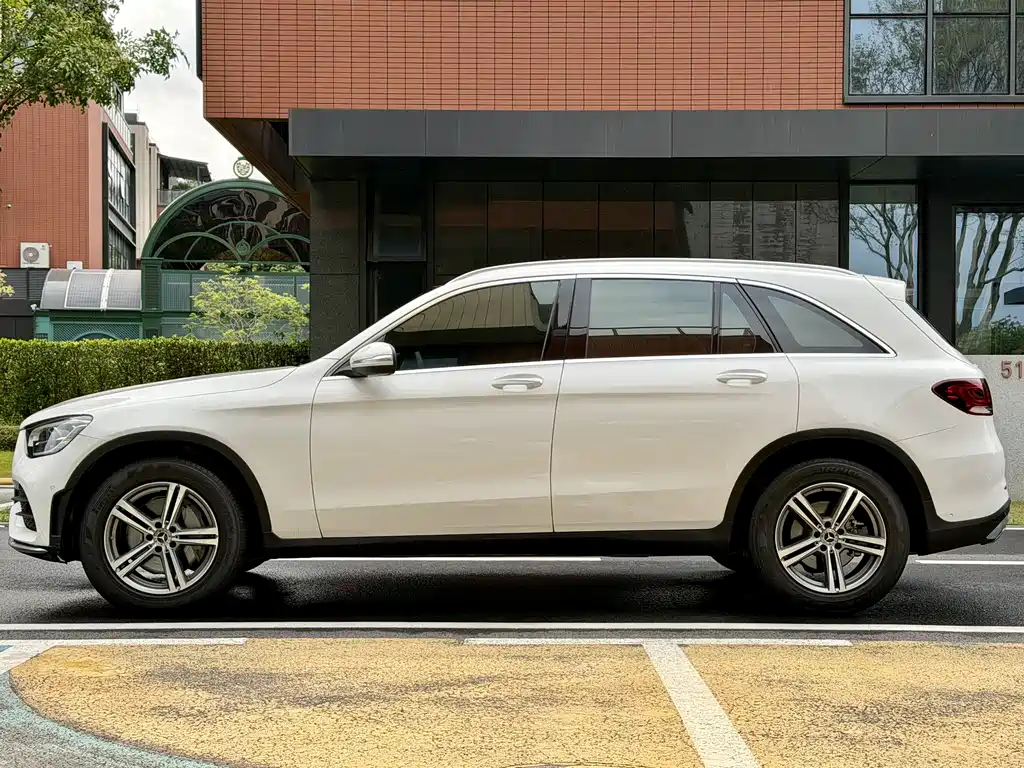 Mercedes-Benz GLC 2020 — фото 3