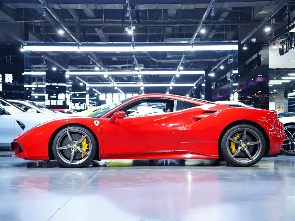 Ferrari 488 2017 — фото 40