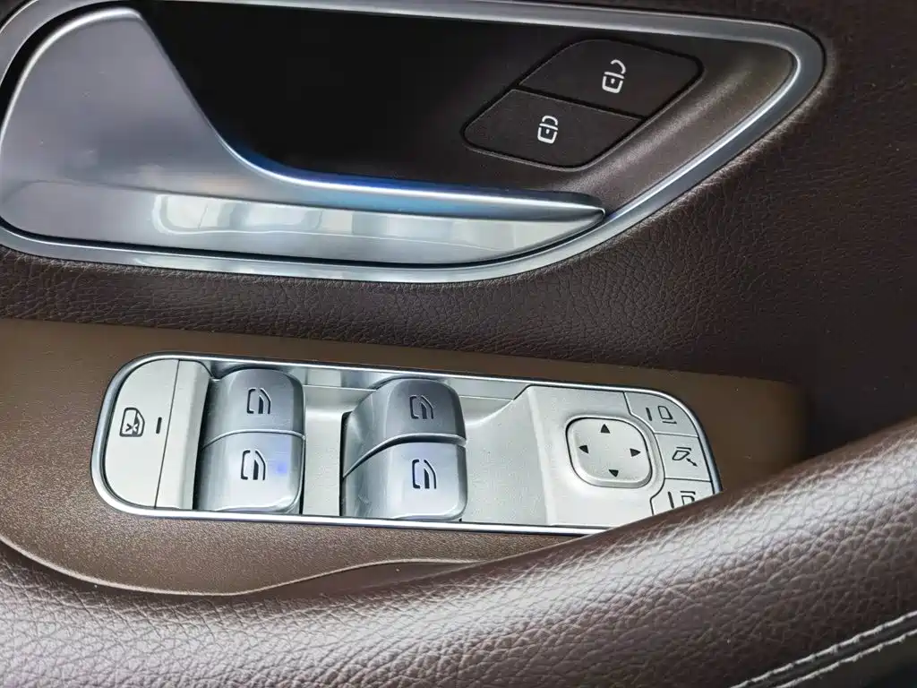 Mercedes-Benz GLE 2020 — фото 35