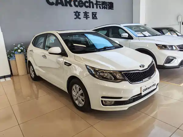 Kia K2 2015
