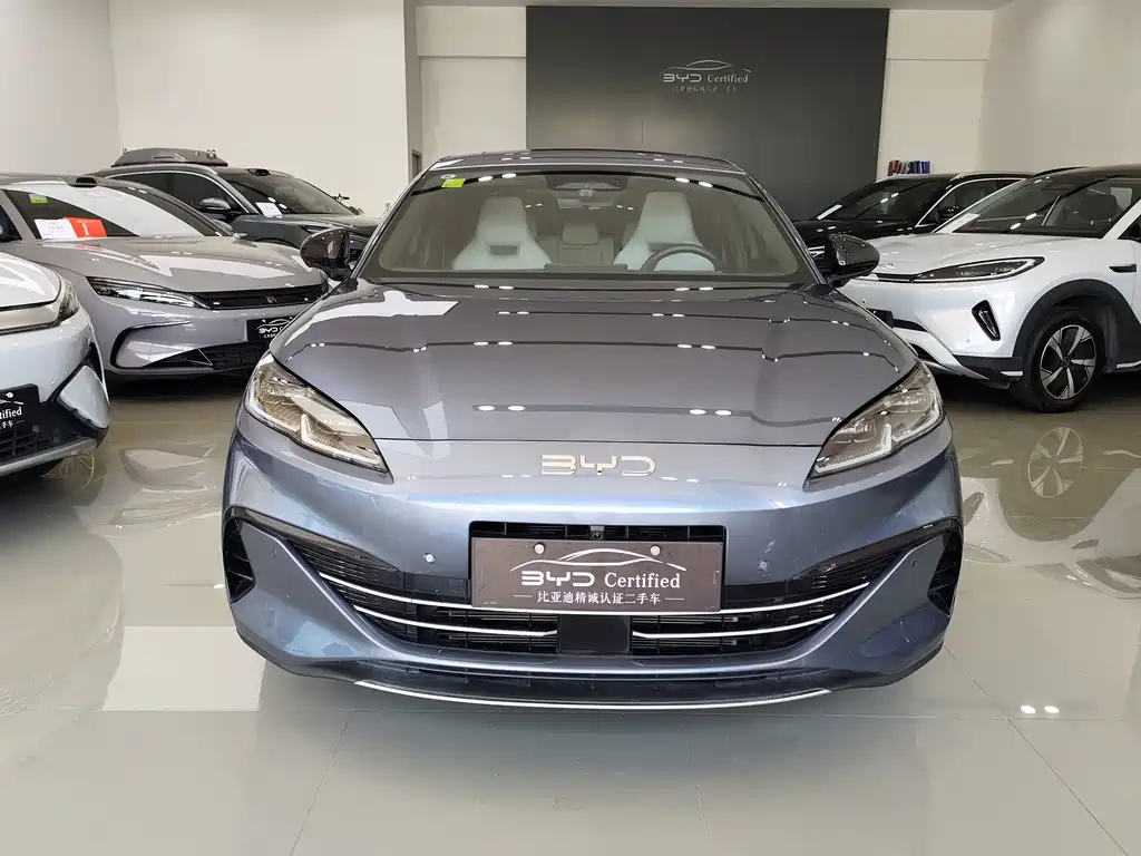 BYD Seal 06 2025