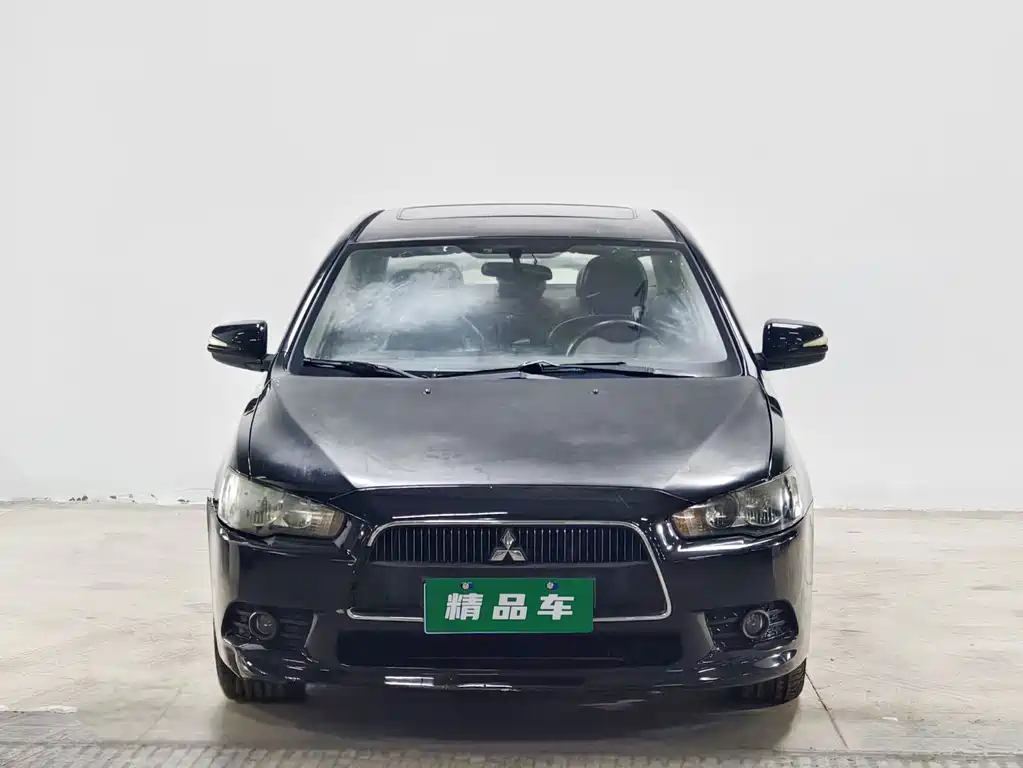 Mitsubishi Lancer EX 2011 — фото 2