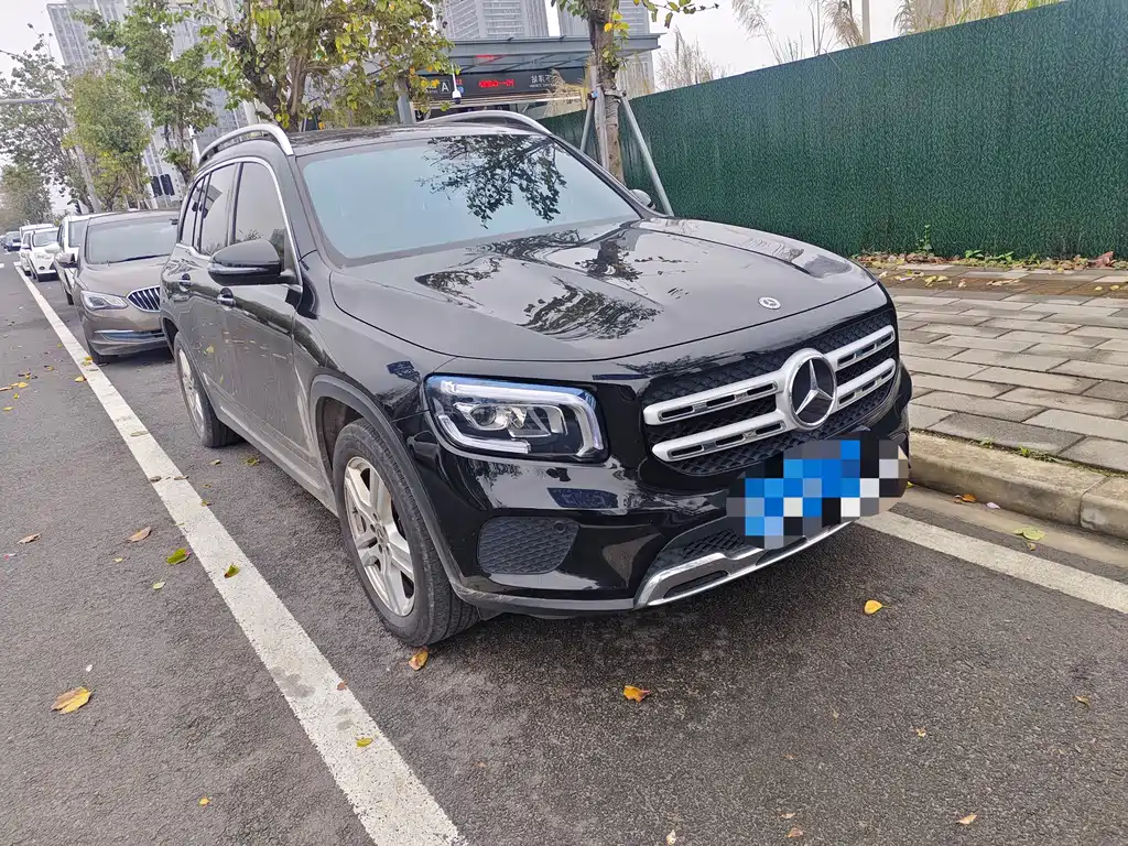 Mercedes-Benz GLB 2022 — фото 2