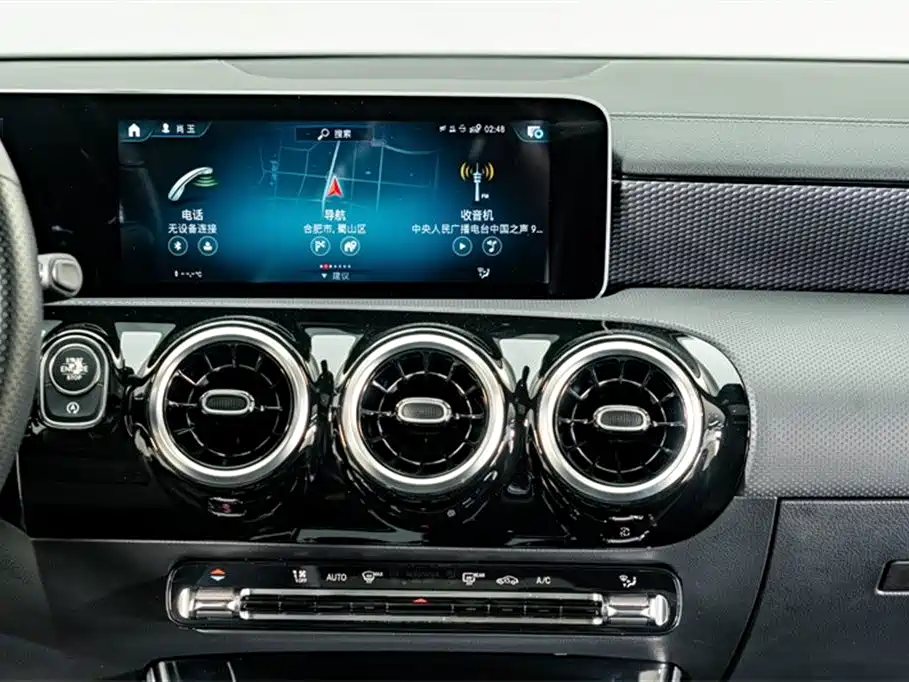 Mercedes-Benz A-Class 2019 — фото 13