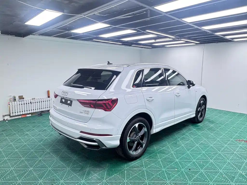Audi Q3 2022