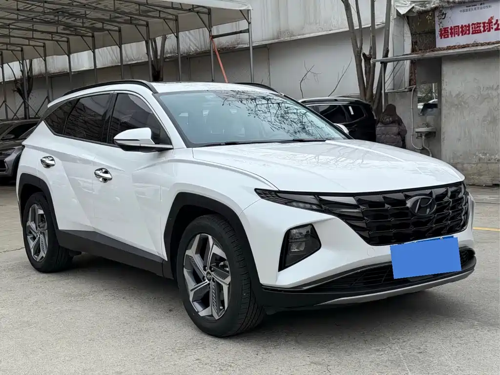 Hyundai Tucson 2022 — фото 3
