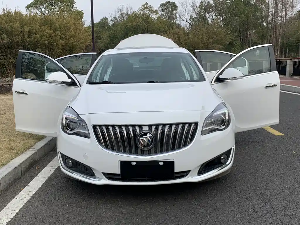 Buick Regal 2015 — фото 8