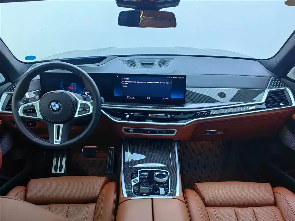 BMW X7 M60i 2025 — фото 7