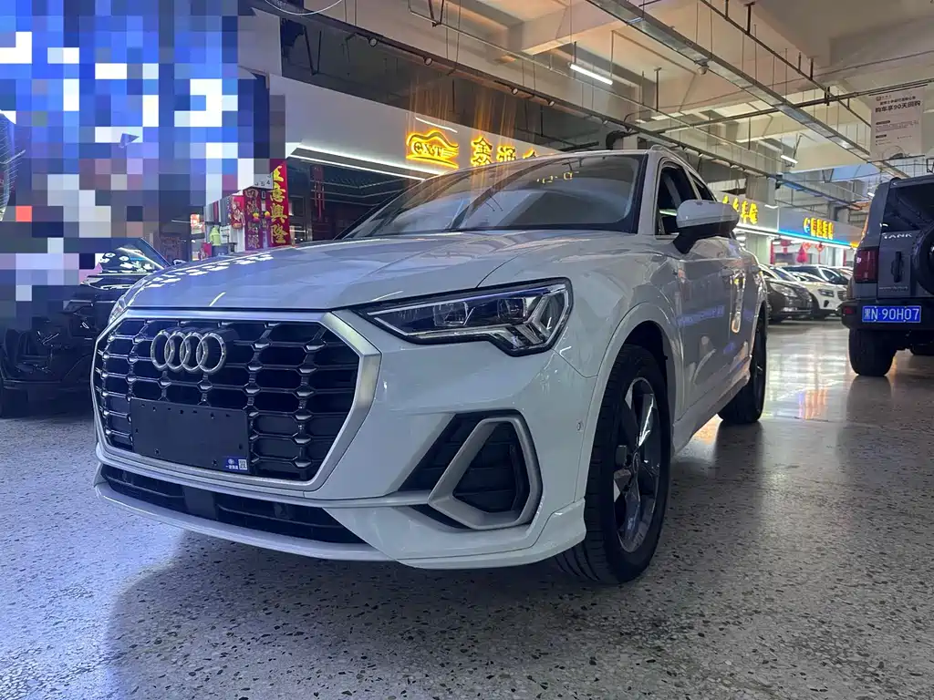Audi Q3 2022