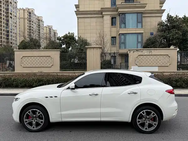 Maserati Levante 2017