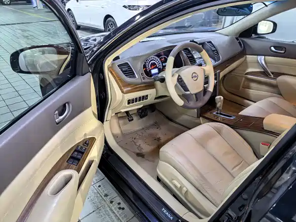 Nissan Teana 2013