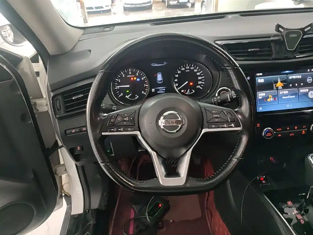Nissan X-Trail 2020 — фото 11