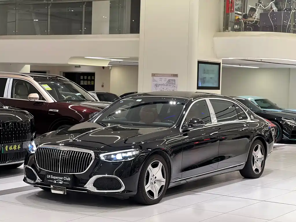 Mercedes-Benz S-Class 2025 — фото 1