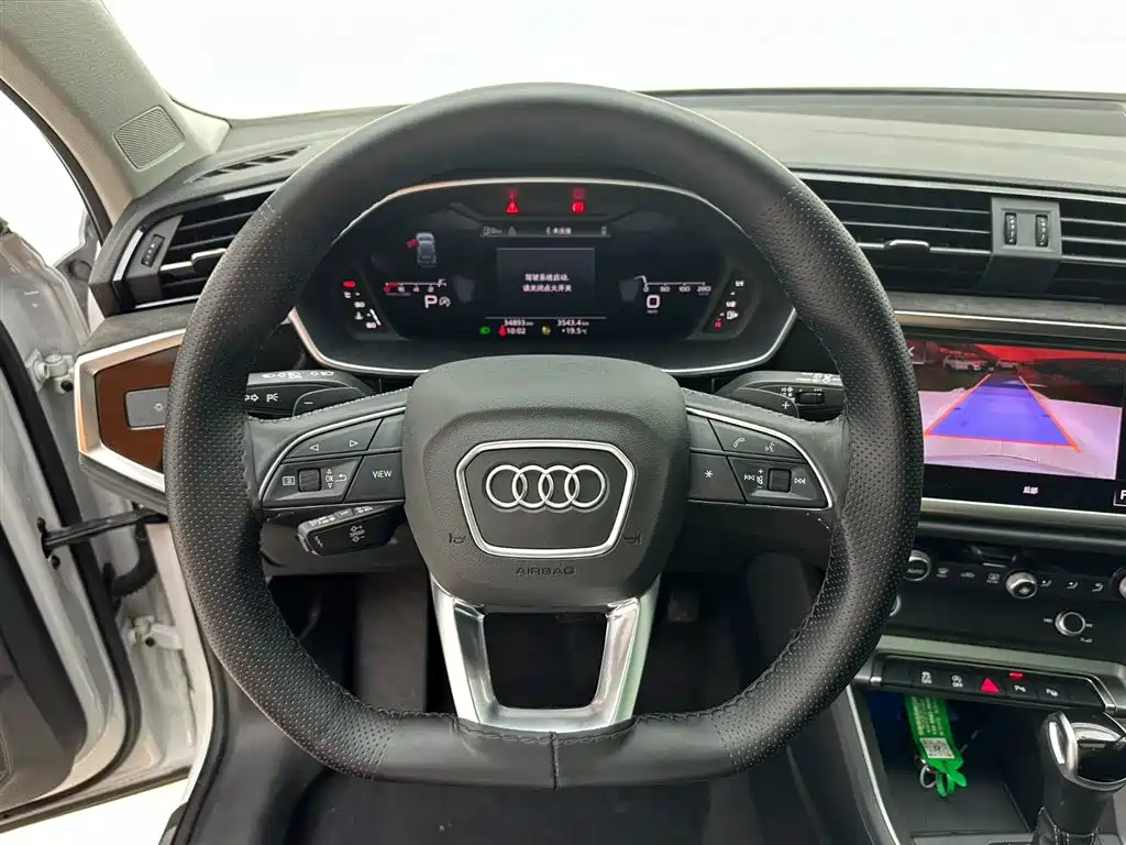 Audi Q3 2022 — фото 20