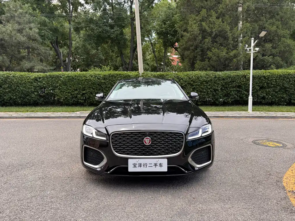Jaguar XFL 2025