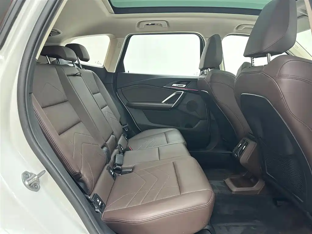 BMW X1 2023 — фото 13