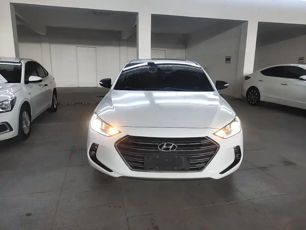Hyundai Celesta 2017 — фото 3