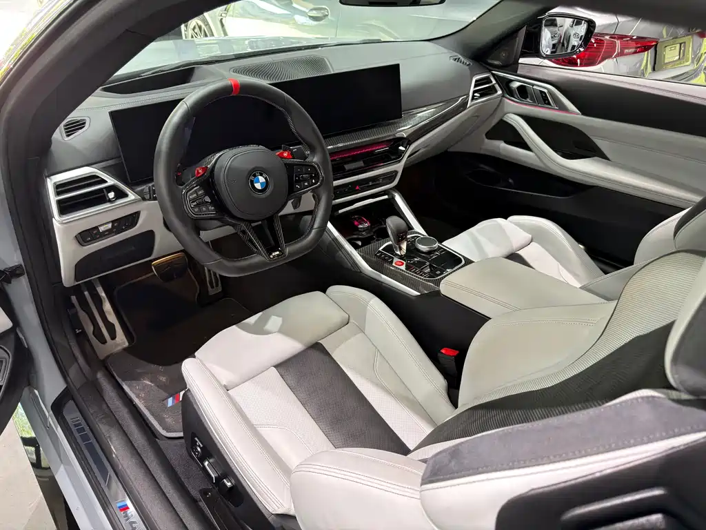 BMW M4 2025 — фото 6