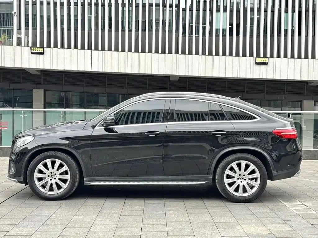 Mercedes-Benz GLE Coupe 2019 — фото 12