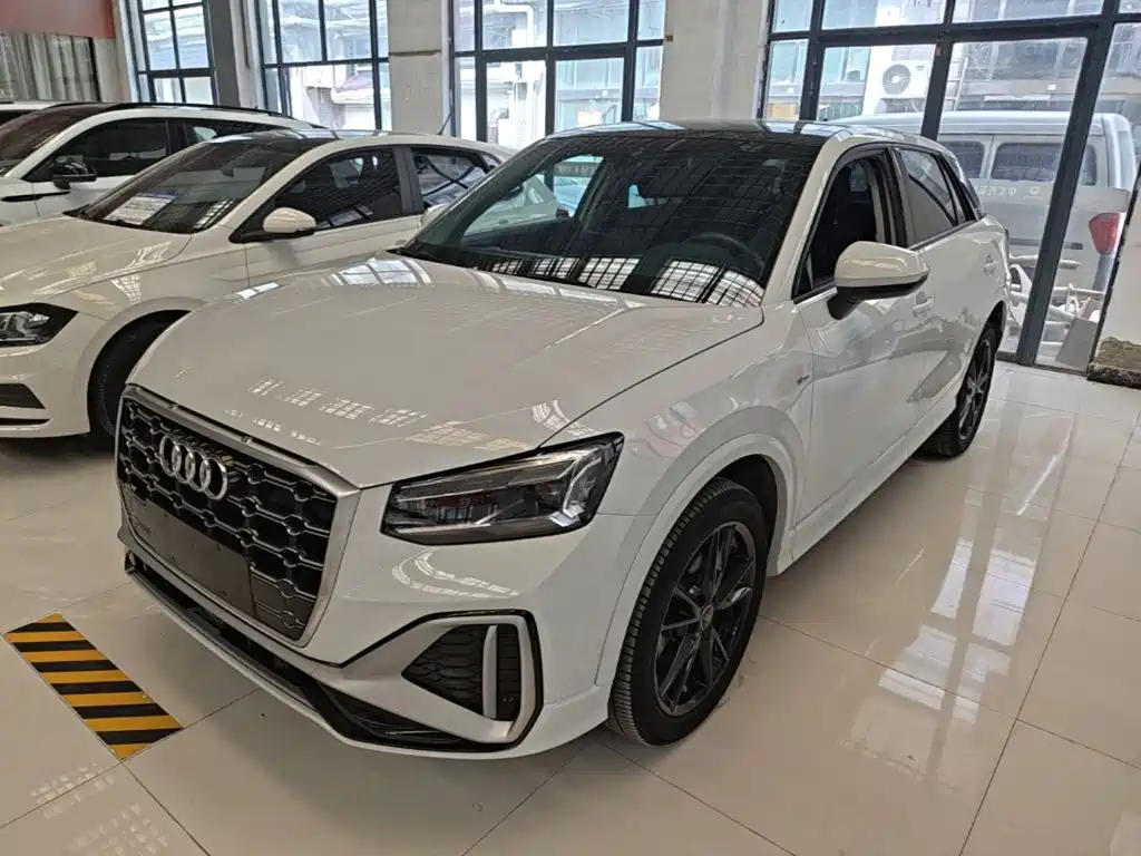 Audi Q2L 2022