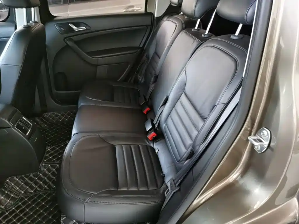 Skoda Yeti 2015 — фото 17