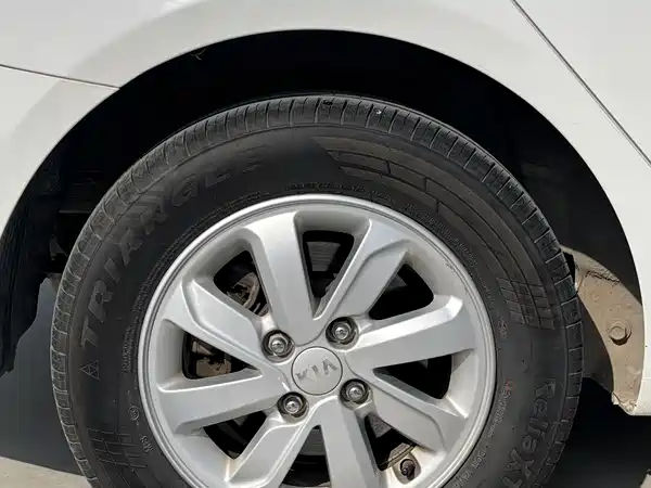 Kia K2 2016