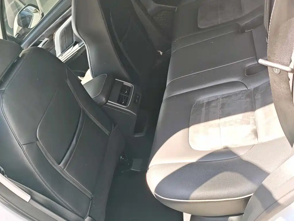 Haval H6 2023 — фото 12