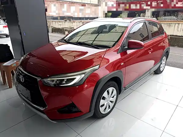 Toyota Yaris L 2022