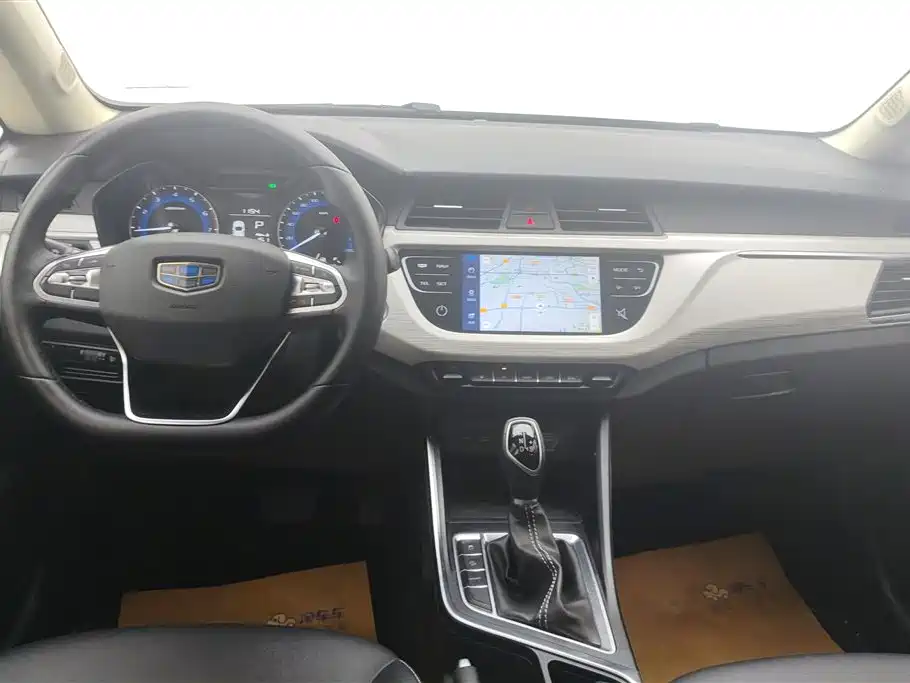 Geely Vision X3 2020 — фото 12