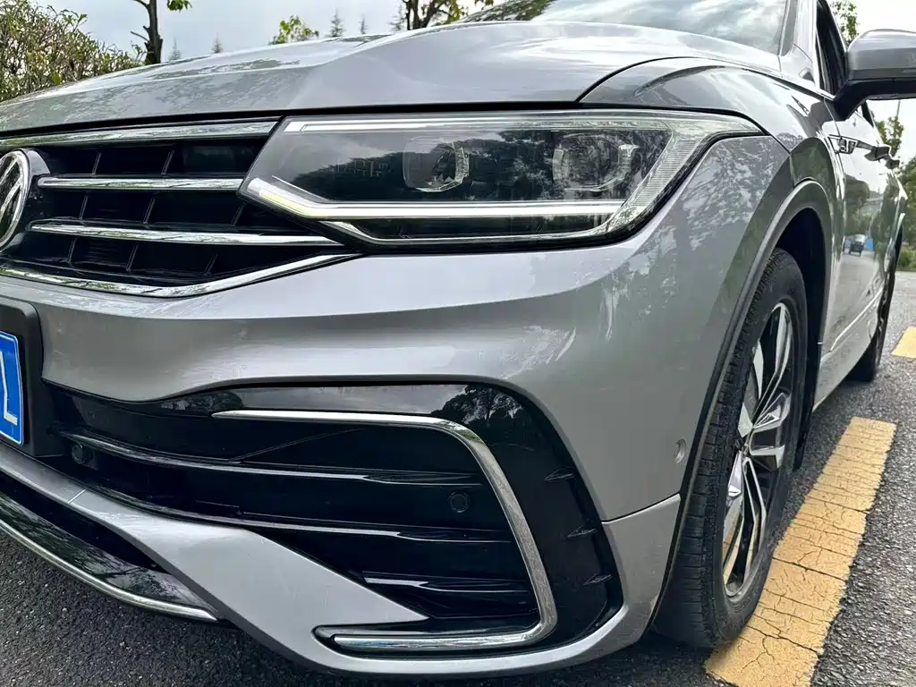 Volkswagen Tiguan L 2022 — фото 29