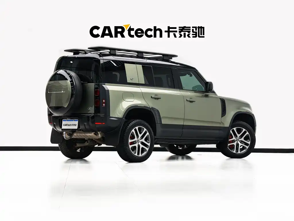 Land Rover Defender 2023 — фото 4