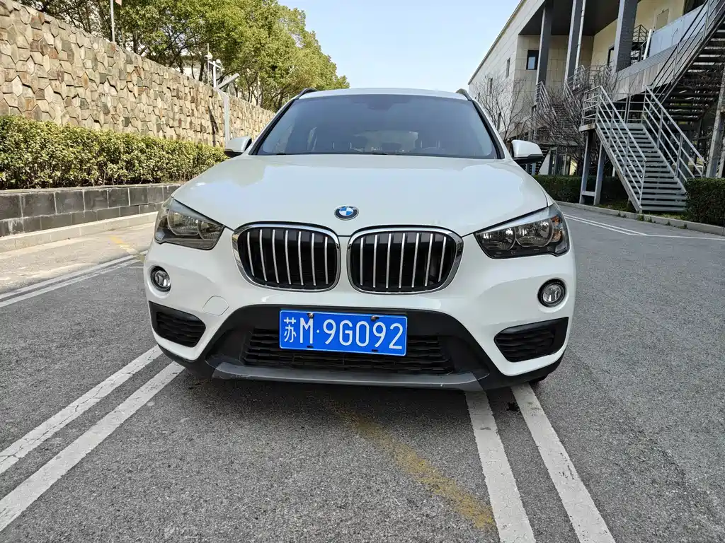 BMW X1 2018 — фото 2
