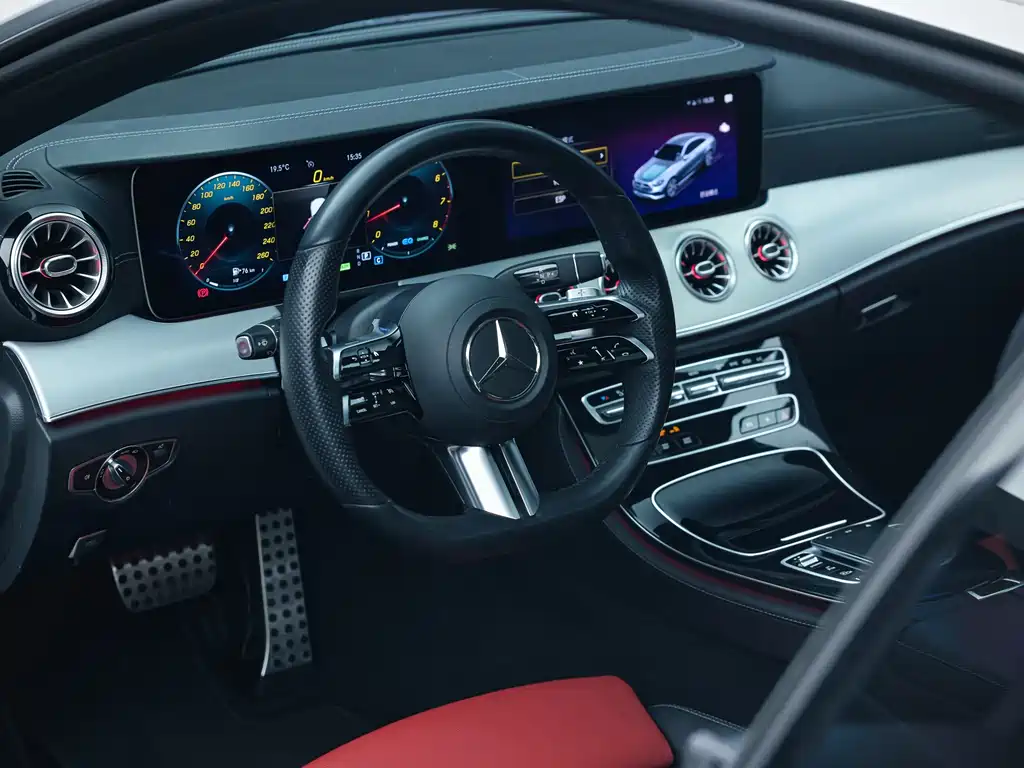 Mercedes-Benz E-Class 2021 — фото 13