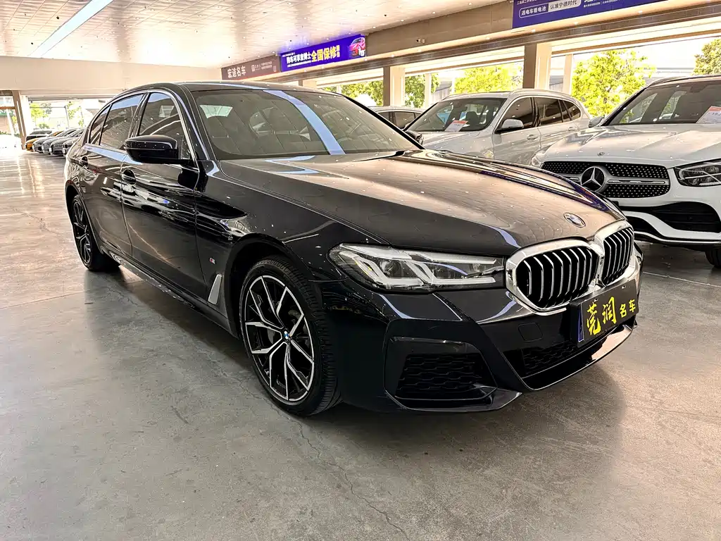 BMW 5 Series 2023