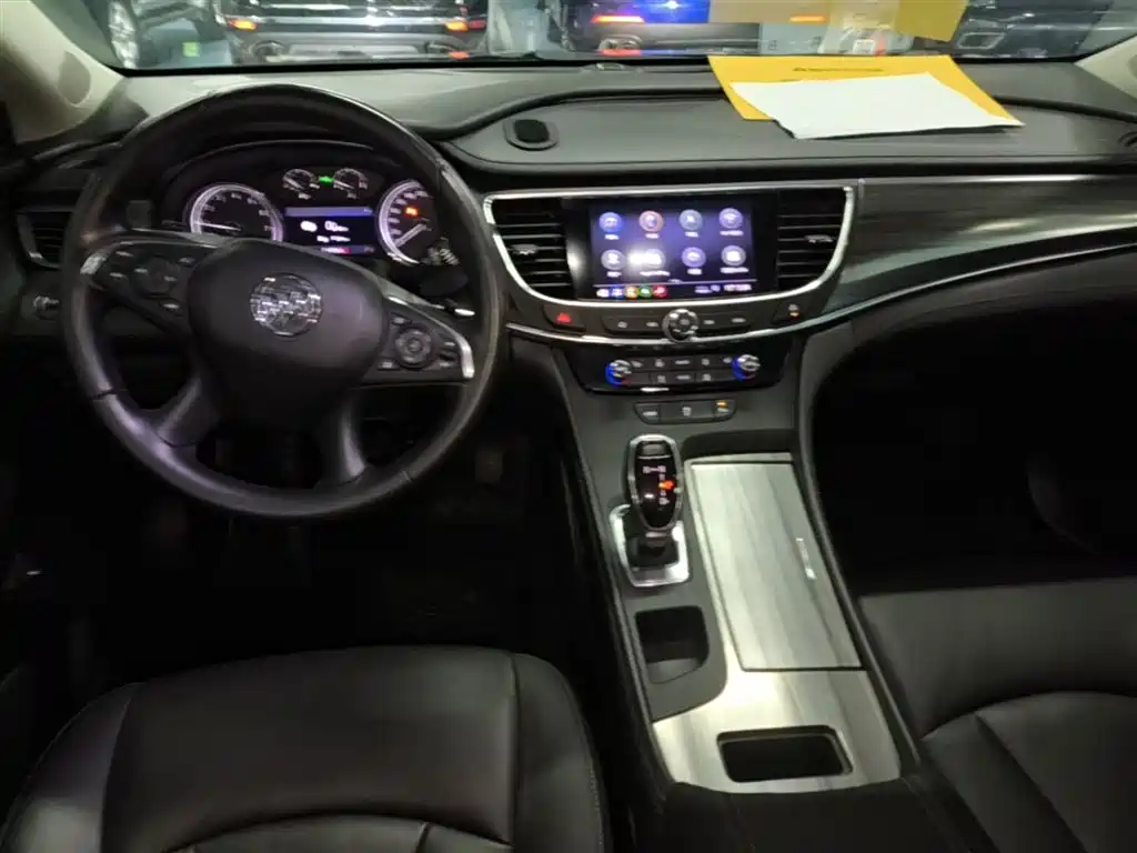 Buick LaCrosse 2020 — фото 10