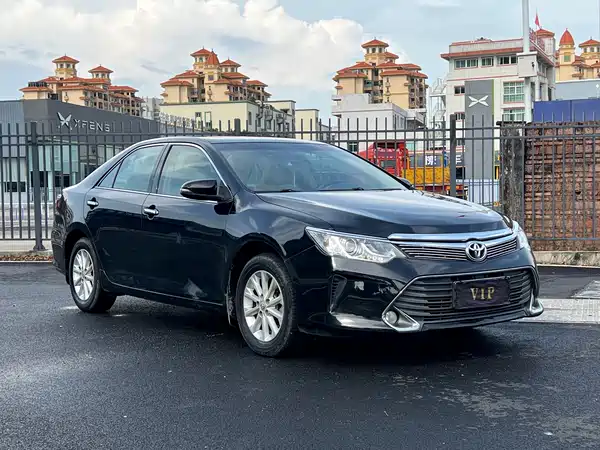 Toyota Camry 2016