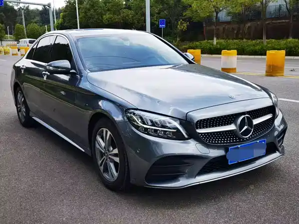 Mercedes-Benz C-Class 2019