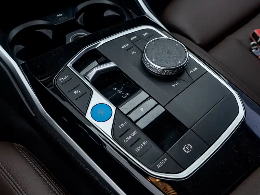 BMW i3 2023 — фото 22