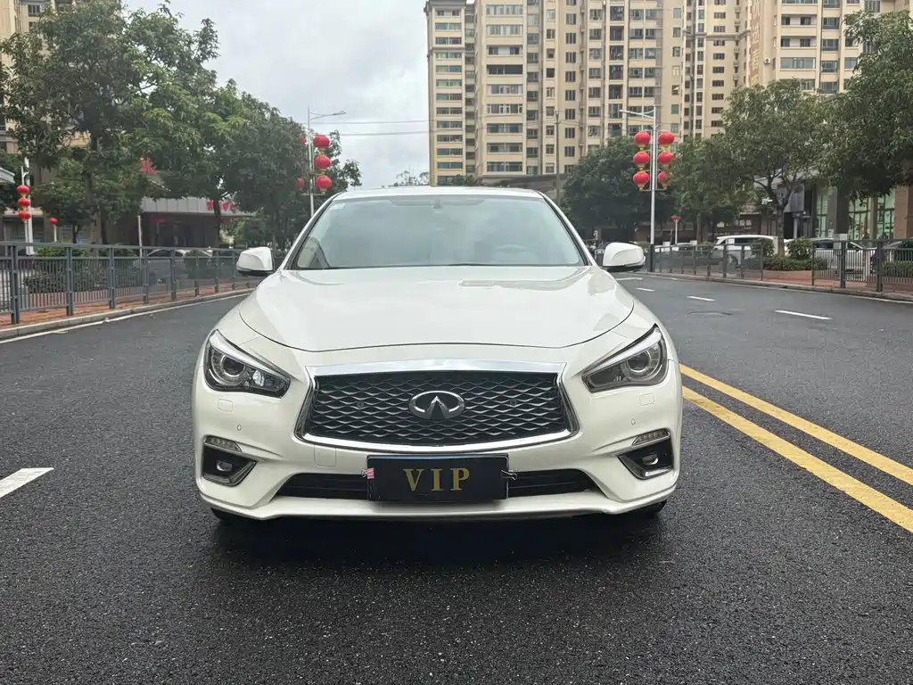 Infiniti Q50L 2018 — фото 2