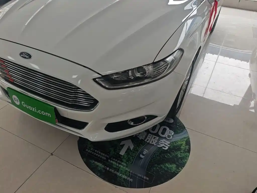 Ford Mondeo 2016 — фото 24
