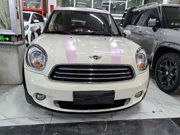 MINI Countryman 2013