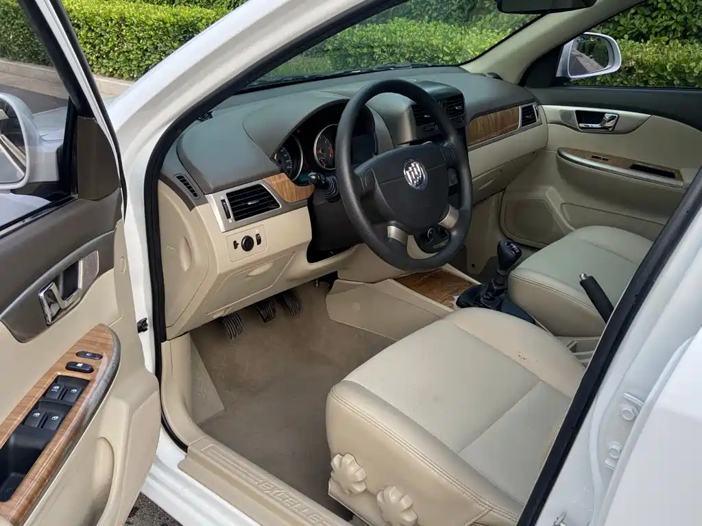 Buick Excelle 2016