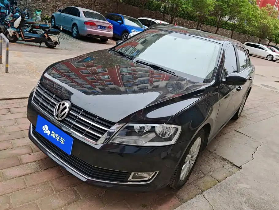 Volkswagen Lavida 2015