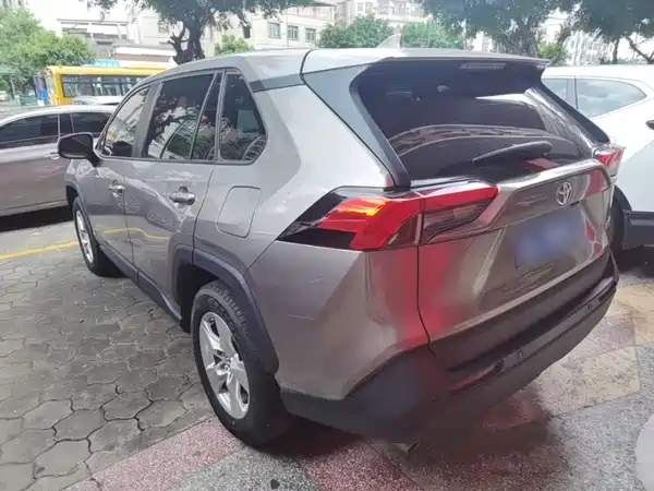 Toyota RAV4 2023