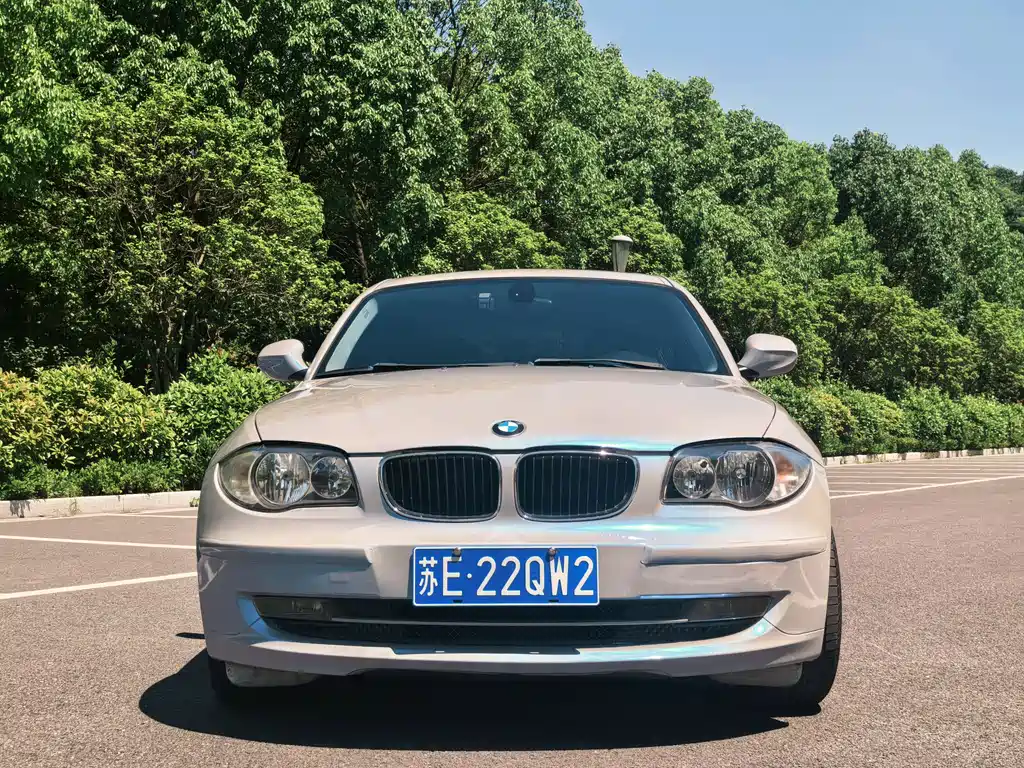 BMW 1 Series 2011
