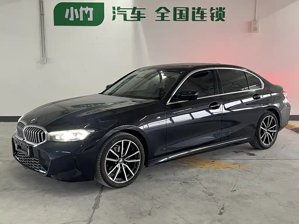 BMW 3 Series 2023 — фото 1
