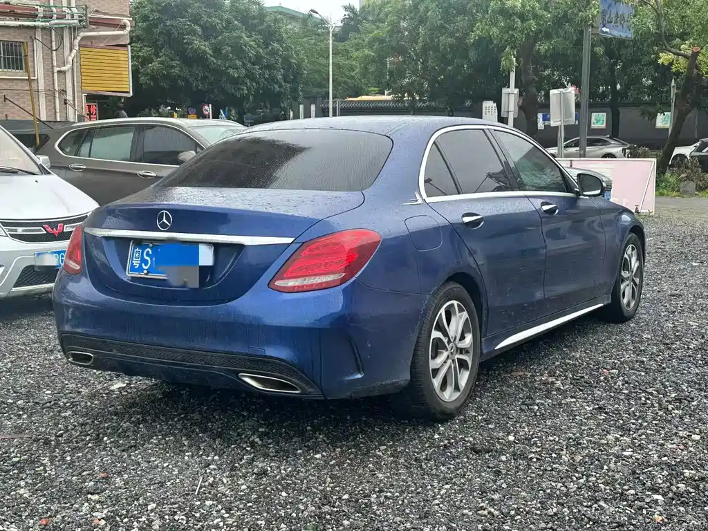 Mercedes-Benz C-Class 2017